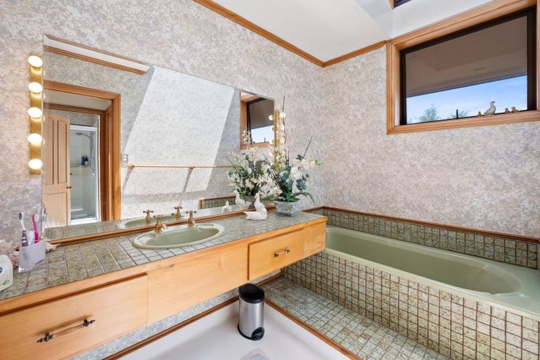 Photo of property in 9b Kenrick Road, Pukehangi, Rotorua, 3015