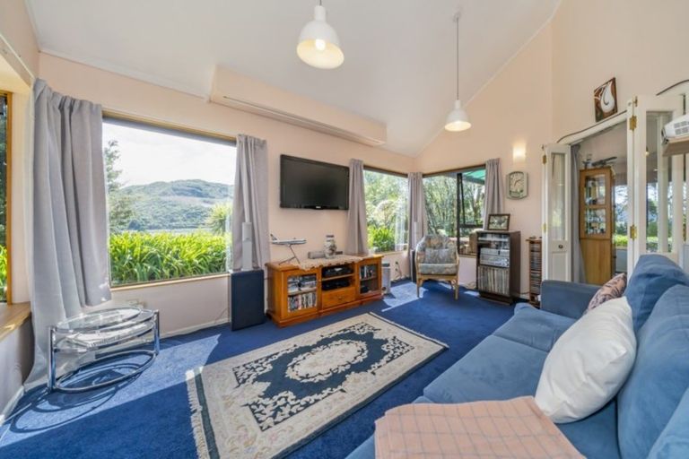 Photo of property in 66 Holborn Drive, Stokes Valley, Lower Hutt, 5019