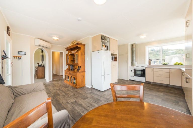 Photo of property in 12 Lagoon Road, Rangiwahia, Kimbolton, 4774