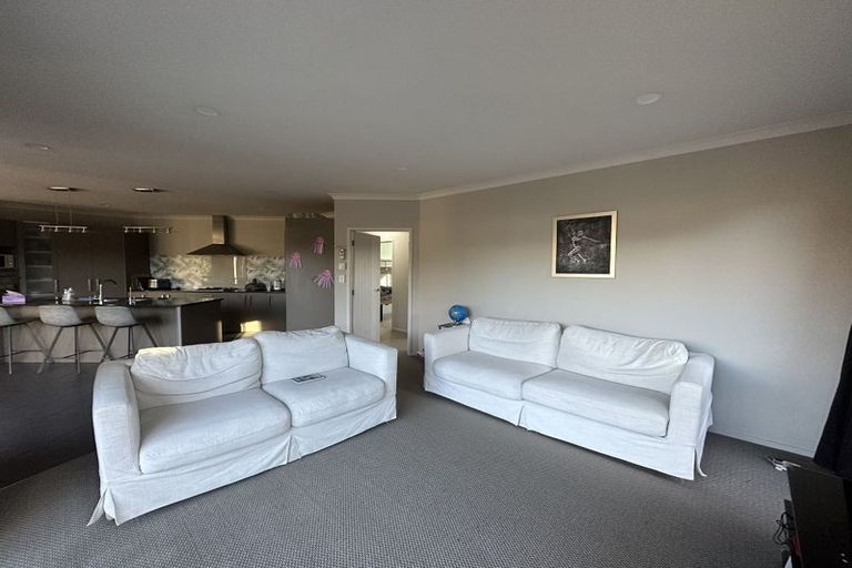 Photo of property in 64 Te Huia Drive, Flagstaff, Hamilton, 3210