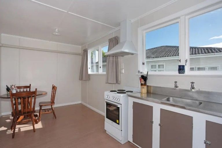 Photo of property in 145 High Street, Bulls, 4818