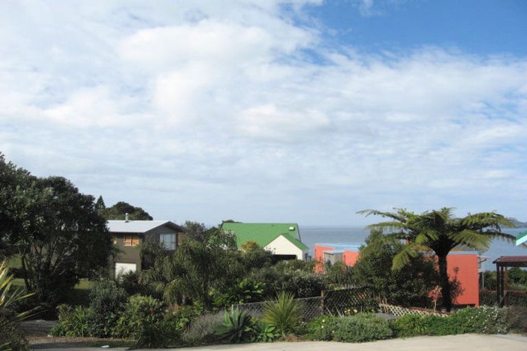 Photo of property in 209a Paku Drive, Tairua, 3508