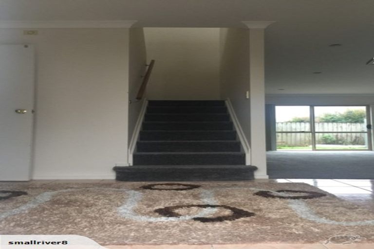 Photo of property in 7a Andover Way, Goodwood Heights, Auckland, 2105