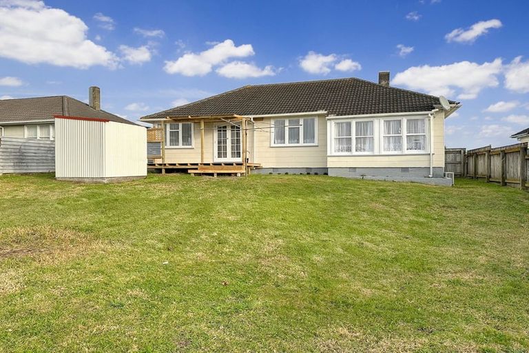 Photo of property in 32 Akatea Street, Gonville, Whanganui, 4501
