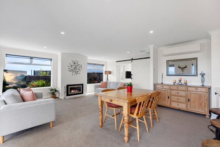 Photo of property in 9 Goldstone Place, Omokoroa, 3114