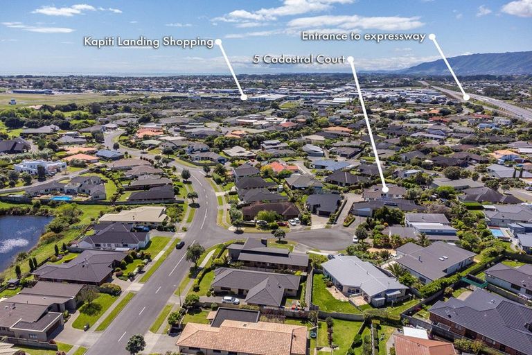 Photo of property in 5 Cadastral Court, Paraparaumu, 5032