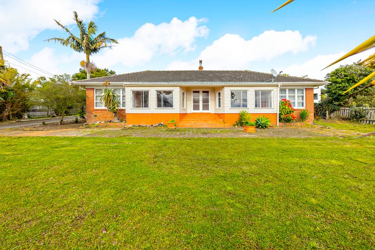 Photo of property in 1/147 Boundary Road, Clover Park, Auckland, 2019