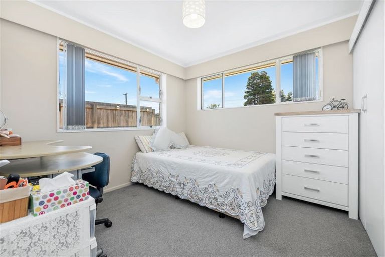 Photo of property in 1/7 Royal Arch Place, Rosehill, Papakura, 2113