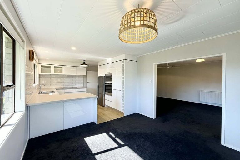 Photo of property in 15 Lantana Avenue, Bell Block, New Plymouth, 4312