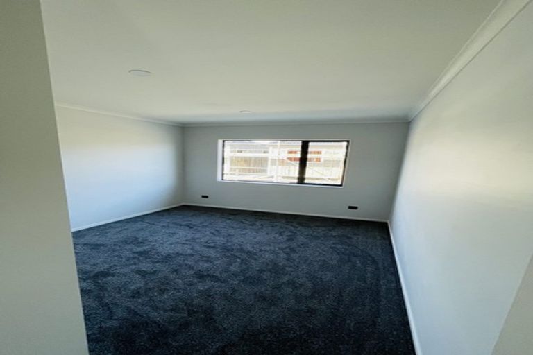 Photo of property in 100a Kimpton Road, Papatoetoe, Auckland, 2025