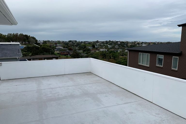 Photo of property in 7 Sunrise Avenue, Murrays Bay, Auckland, 0630