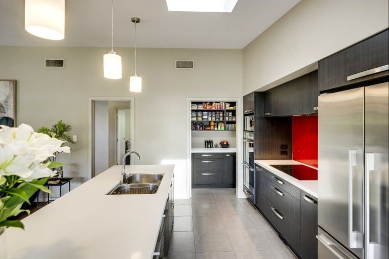 Photo of property in 35 Sandown Lane, Havelock North, 4130
