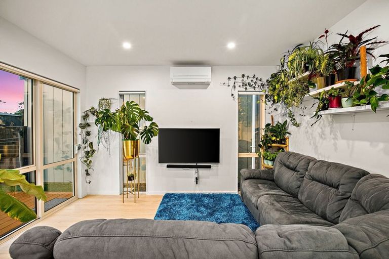 Photo of property in 55 Matakohe Road, Westgate, Auckland, 0814