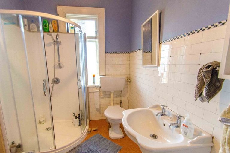 Photo of property in 129 Queen Street, North Dunedin, Dunedin, 9016