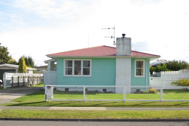 Photo of property in 14 Bill Hercock Street, Pirimai, Napier, 4112