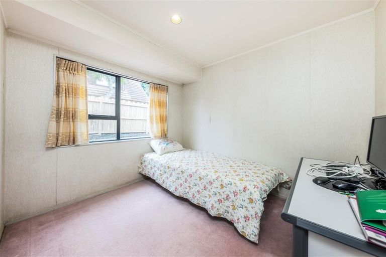 Photo of property in 10 Orangewood Drive, Northpark, Auckland, 2013