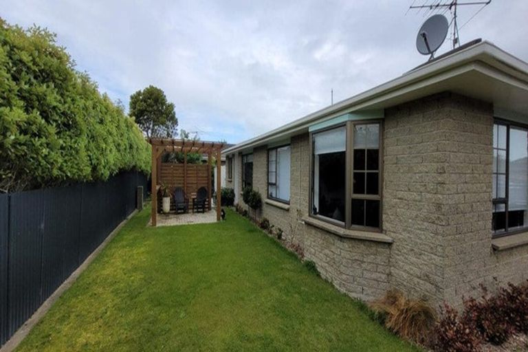 Photo of property in 2/28 Sydney Street, Windsor, Invercargill, 9810