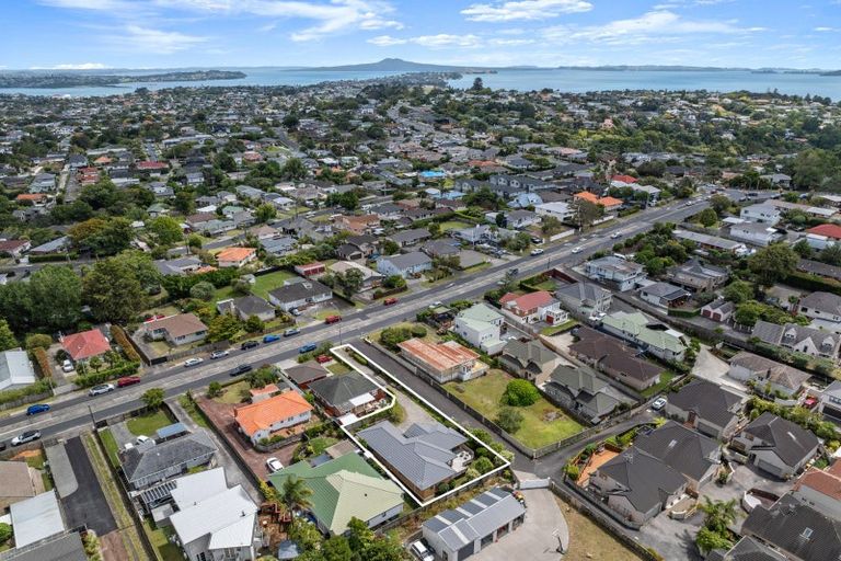 Photo of property in 90a Ridge Road, Howick, Auckland, 2014