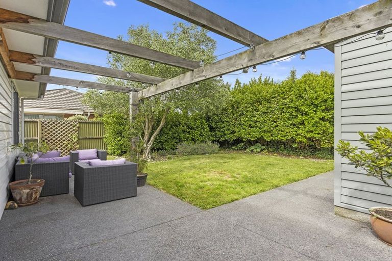 Photo of property in 108 Hills Road, Edgeware, Christchurch, 8013