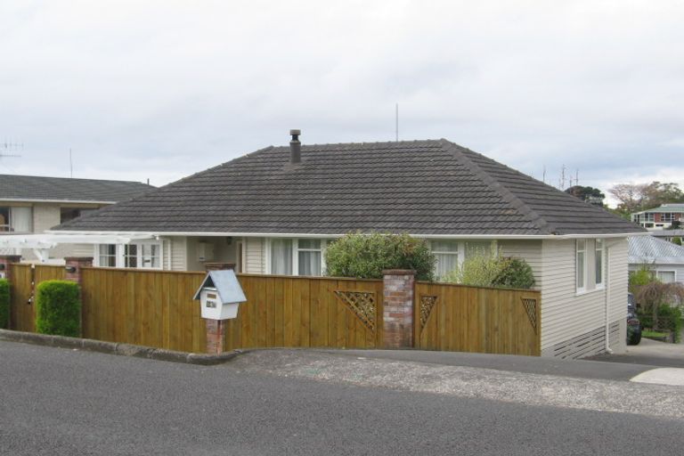 Photo of property in 24a Pine Avenue, Otumoetai, Tauranga, 3110