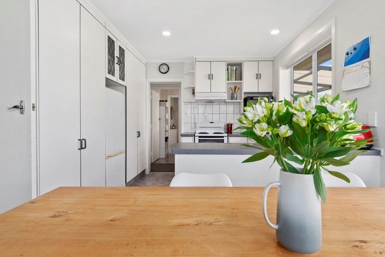 Photo of property in 8 Jefferson Place, Brookfield, Tauranga, 3110