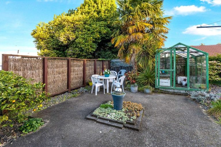 Photo of property in 27 Great North Road, Saint Johns Hill, Whanganui, 4501