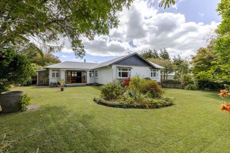 Photo of property in 48 Maire Street, Inglewood, 4330