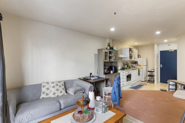 Photo of property in Courtenay Apartments, 307/120 Courtenay Place, Te Aro, Wellington, 6011