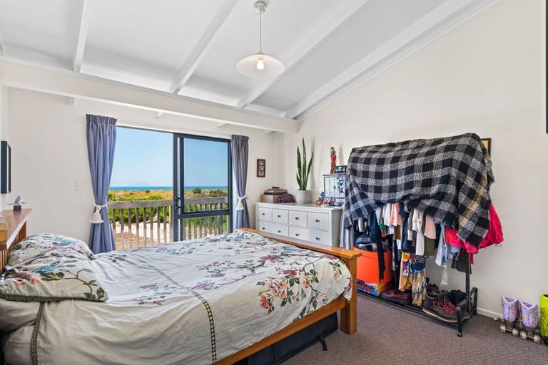 Photo of property in 128 Bream Bay Drive, Ruakaka, 0116