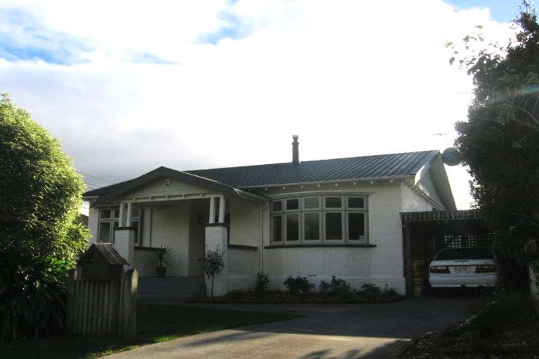 Photo of property in 1/7 Brook Street, Waiwhetu, Lower Hutt, 5010