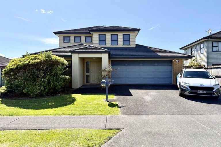 Photo of property in 6 Bellshill Close, Wattle Downs, Auckland, 2103