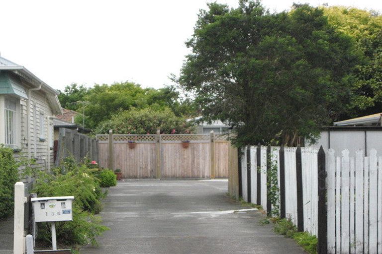 Photo of property in 136a Hills Road, Edgeware, Christchurch, 8013