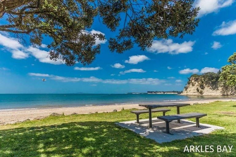 Photo of property in 79 Mckenzie Avenue, Arkles Bay, Whangaparaoa, 0932