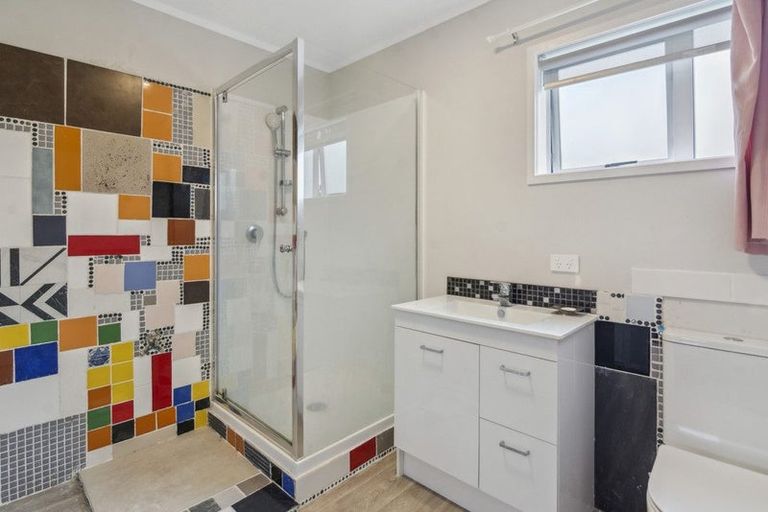 Photo of property in 4/43 Anzac Road, Browns Bay, Auckland, 0630