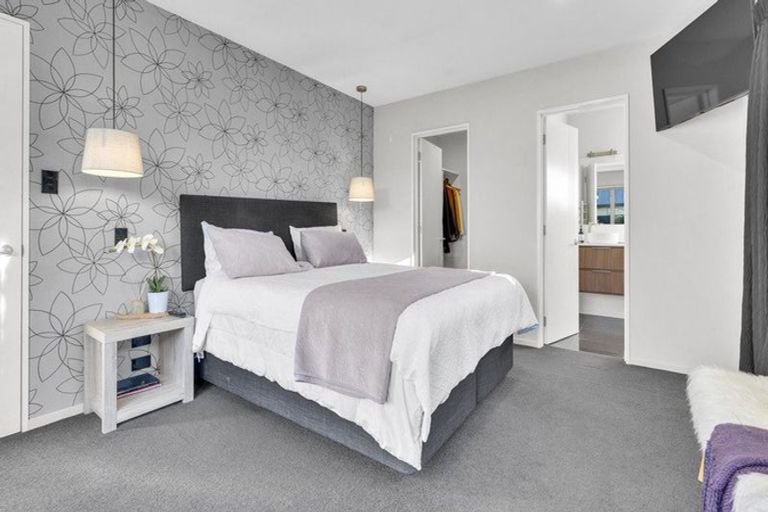 Photo of property in 14 Bernice Crescent, Yaldhurst, Christchurch, 8042