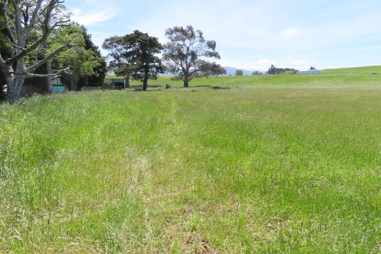 Photo of property in 76956 State Highway 2, Dannevirke, 4977