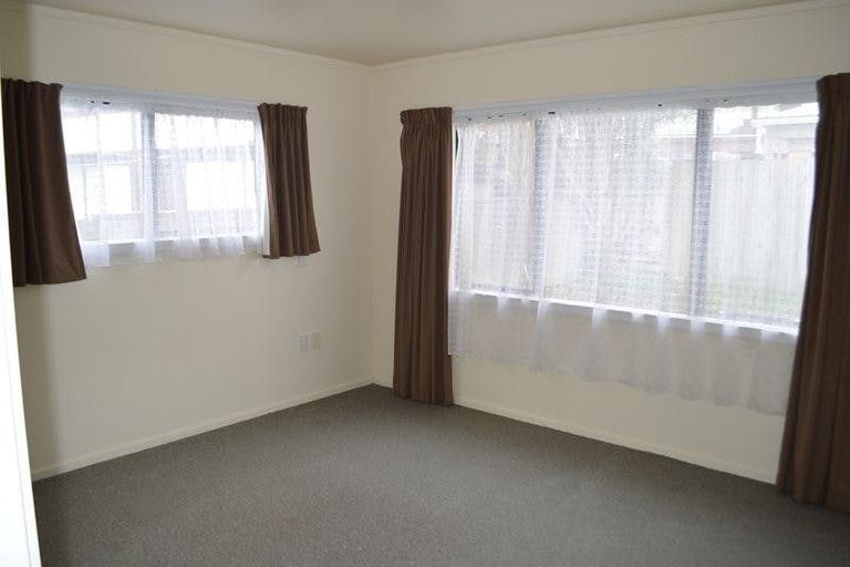 Photo of property in 3b Mungavin Avenue, Ranui, Porirua, 5024