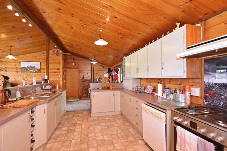 Photo of property in 176 Blakie Road, Ryal Bush, Invercargill, 9876