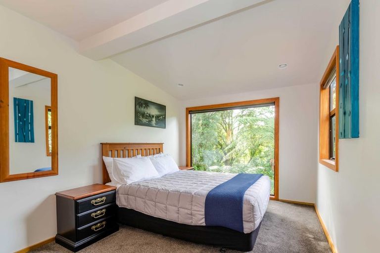Photo of property in 63 Branch Road, Highlands Park, New Plymouth, 4312