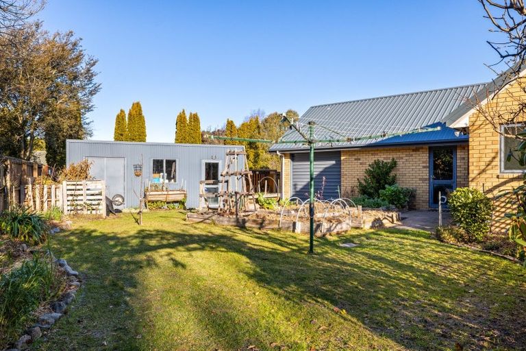 Photo of property in 11 Cedar Place, Amberley, 7410