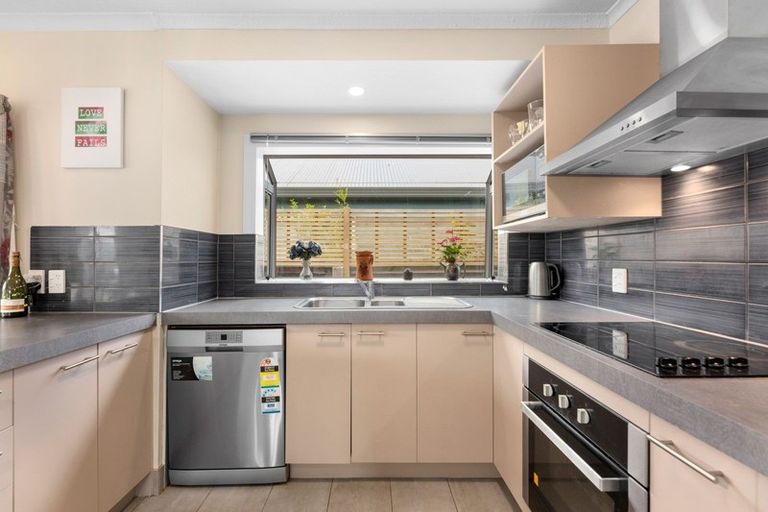 Photo of property in 57 Cumnor Terrace, Woolston, Christchurch, 8023