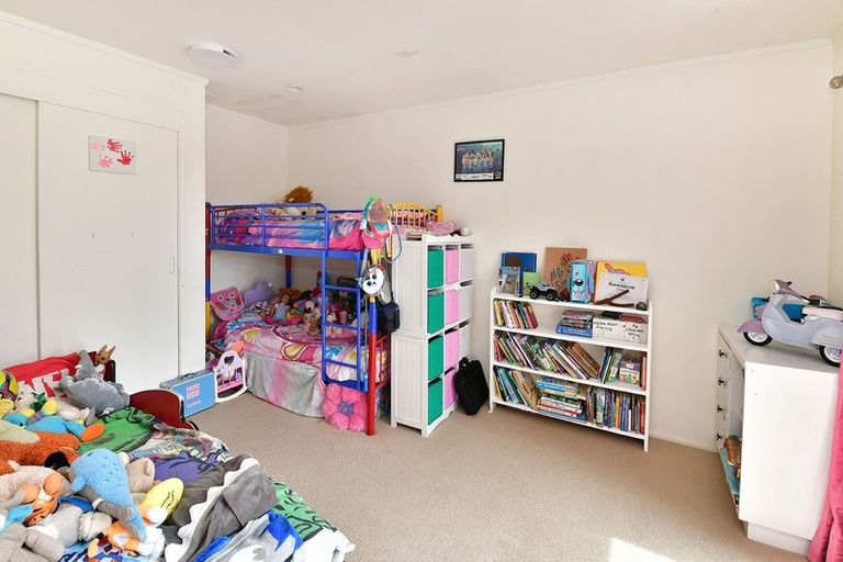 Photo of property in 39 Hillcrest Road, Hatfields Beach, Orewa, 0931