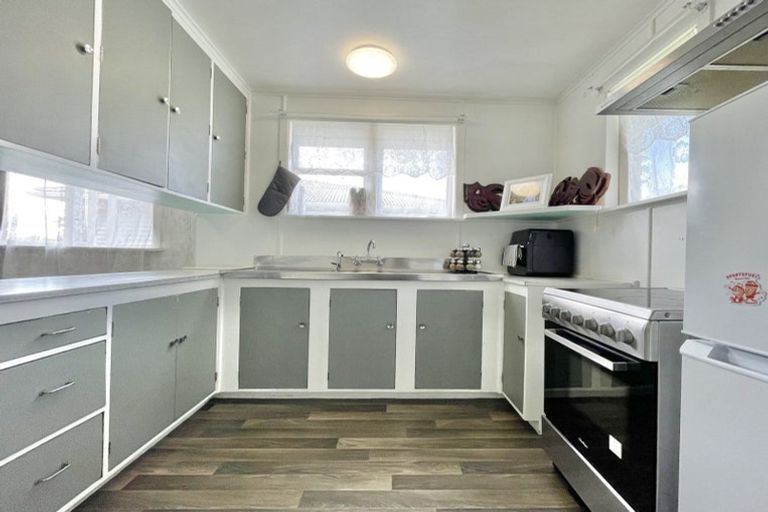 Photo of property in 77 Baird Road, Tokoroa, 3420