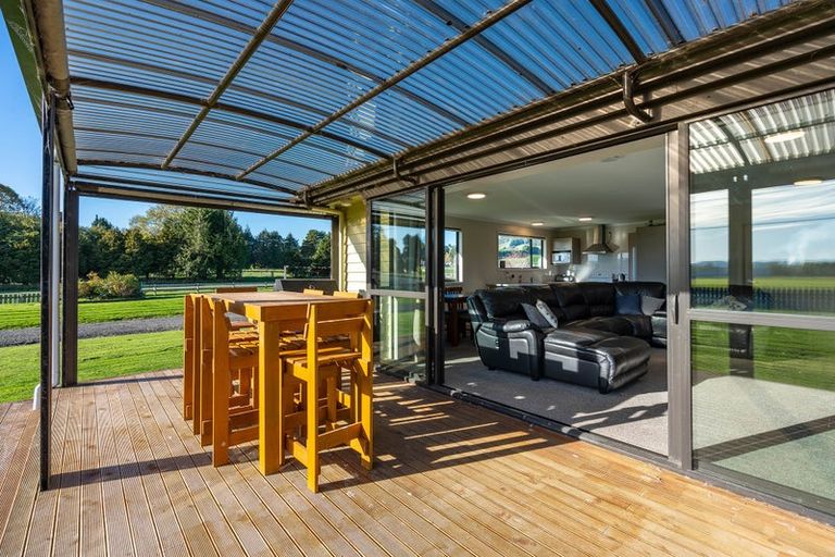 Photo of property in 23 Toko Mouth Road, Milton, 9220