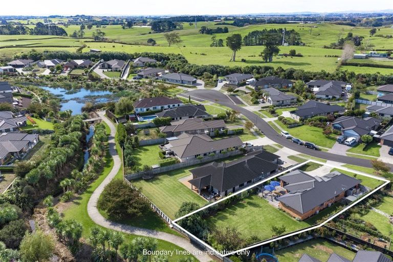 Photo of property in 33 Searle Drive, Patumahoe, Pukekohe, 2679