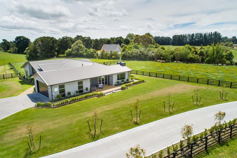 Photo of property in 643 Mount Stewart Halcombe Road, Halcombe, Feilding, 4779