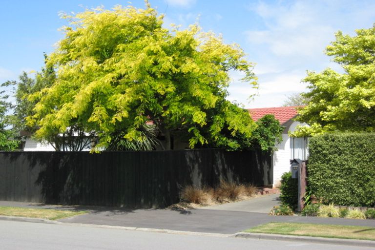 Photo of property in 1/36a Camberwell Place, Avonhead, Christchurch, 8042