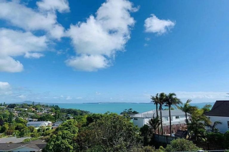 Photo of property in 84 Mellons Bay Road, Mellons Bay, Auckland, 2014