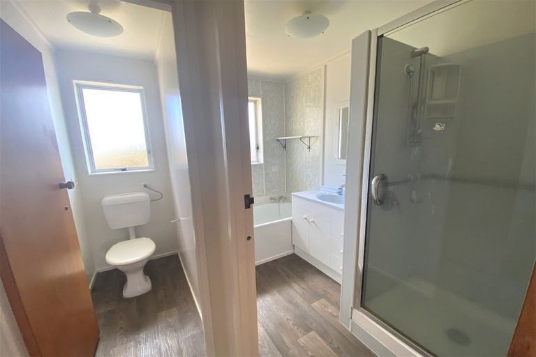 Photo of property in 73 Tuhikaramea Road, Dinsdale, Hamilton, 3204