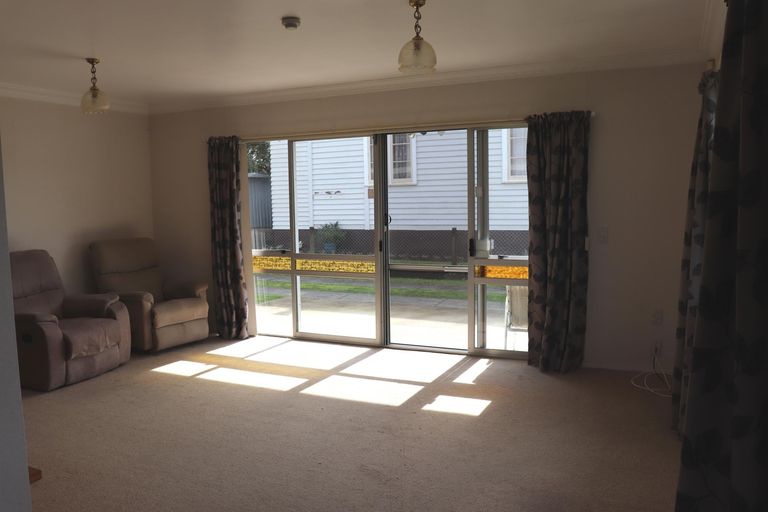 Photo of property in 111a Hakanoa Street, Huntly, 3700